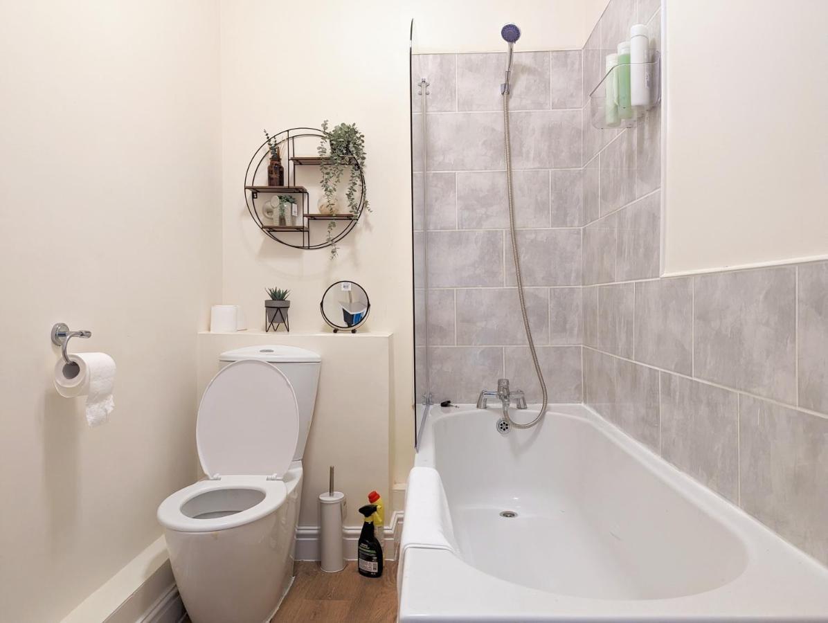 Lovely Studio In Anfield Near Centre Free Parking Liverpool Exteriér fotografie